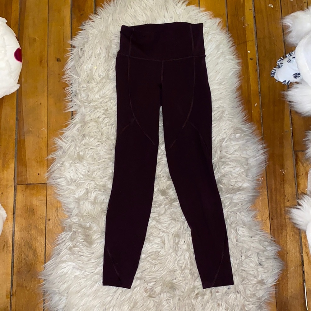 Maroon Lululemon leggings